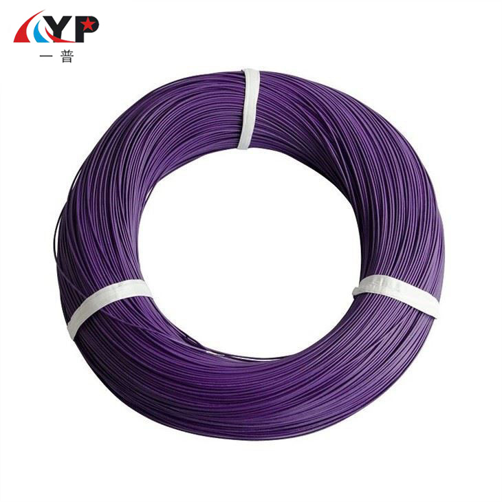 Sreangán Copar Stánaithe PVC